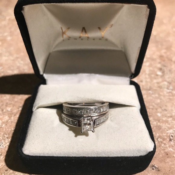 14K white gold Kay Jewelers bridal set - Picture 1 of 4
